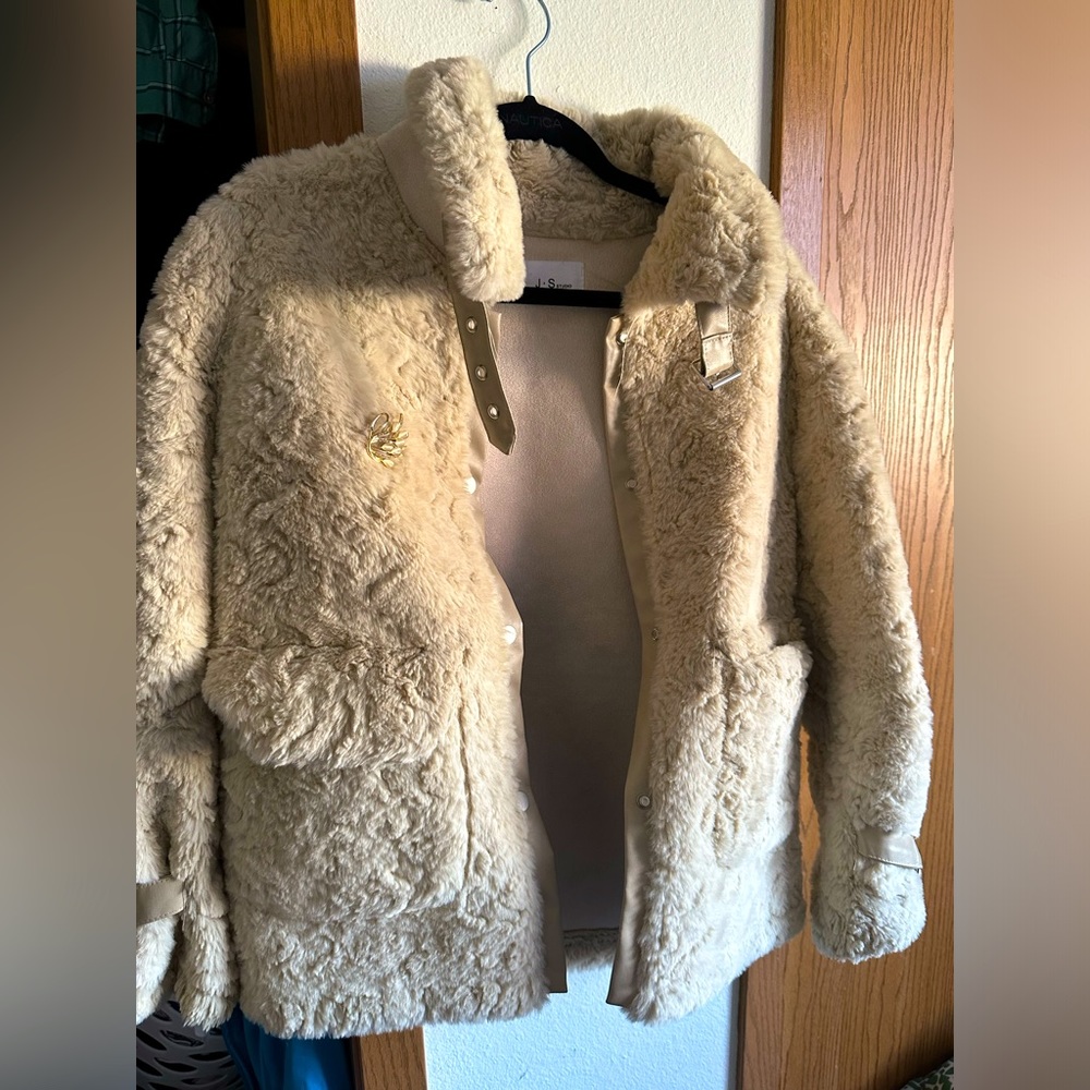 Nude jacket